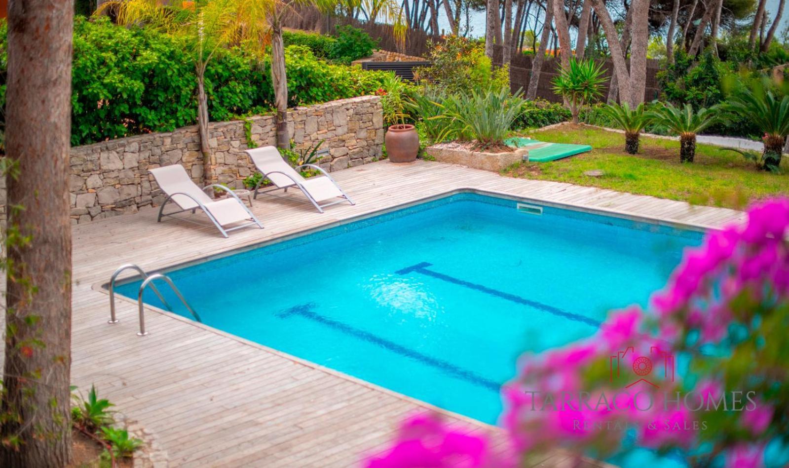Th100 Vacacional Con Vistas Al Mar En Tamari Villa Tarragona